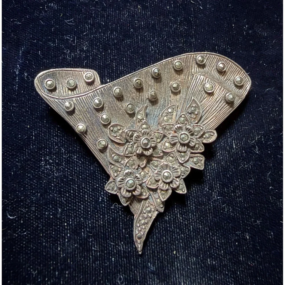 Victorian Style Sterling Silver & Marcasite Brooch Fan Flowers